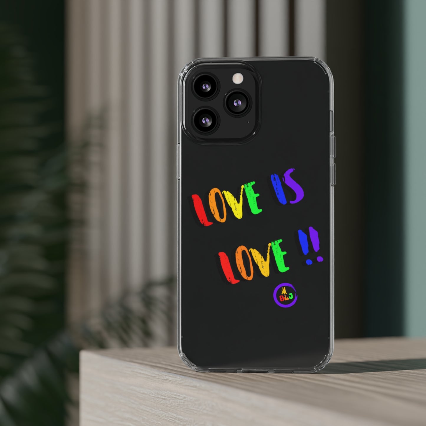 LOVE IS LOVE ❤️💛🧡💙💜🩷💚🤎🖤🤍🩵🩶Clear Case